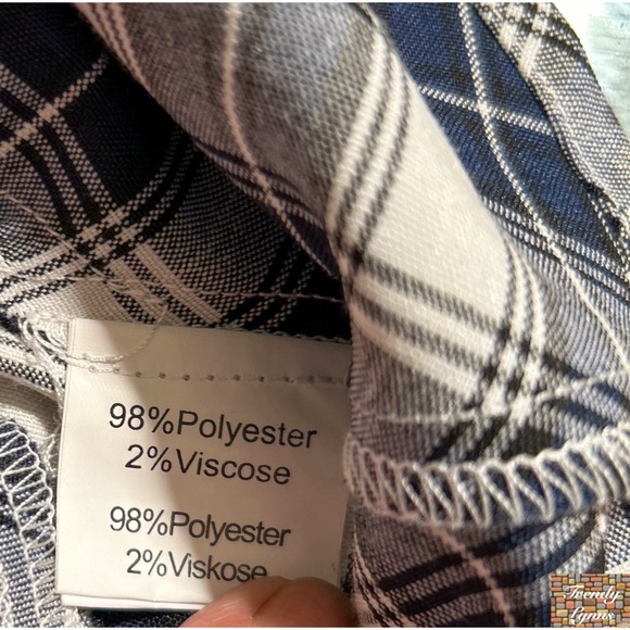 Belle Pique• plaid mini skirt - Picture 5 of 9